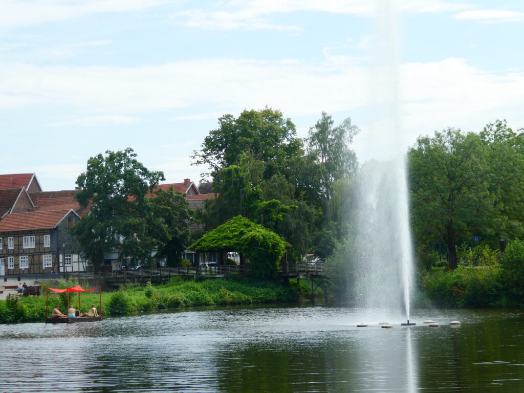 Emssee in Rheda - mit den "drei Grazien"